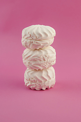 포토 JPG 해외이미지 디저트 사람없음 쌓기 마시멜로우 카피스페이스 분홍색배경 해외포토 음식 분홍색 백그라운드 모션 공백 파일형식 이미지허브