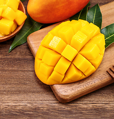 포토 JPG 해외이미지 스튜디오촬영 접시 나뭇잎 쟁반 근접촬영 사람없음 목재 노란색 망고 해외포토 나무 식기 뷰포인트 컬러 잎 재료 실내 열대과일 파일형식 이미지허브