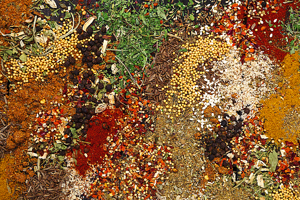 포토 JPG 해외이미지 백그라운드 잎 패턴 재료 고추 탁자 파프리카 건조 동양인 사람없음 목재 컬러풀 우주 검은색 어둠 양념 조미료 고수 정상 가루 허브 질감 매움 소금 후추 카레 시나몬 카피스페이스 해외포토 나무 식물 음식 컬러 가구 무늬 채소 인종 공백 맛 향신료 향미료 파일형식 이미지허브