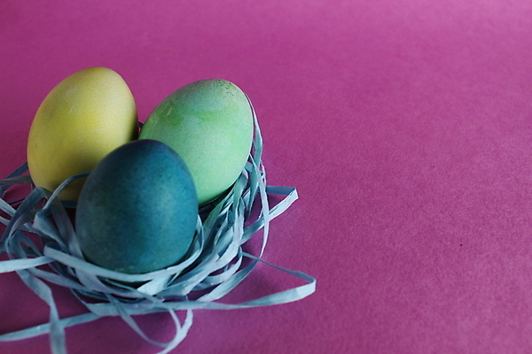 포토 JPG 해외이미지 전통 디자인 계절 행복 음식 분홍색 백그라운드 패턴 오렌지 공 휴가 선물 이벤트 사람없음 장식 초록색 파란색 빛 컬러풀 노란색 축제 페인트 봄 활발 흰색 축하 인사 시간 그룹 심볼 속도 부활절계란 광택 내추럴 유월절 해외포토 감정 컬러 컨셉 무늬 과일 부활절 계란 예절 파일형식 이미지허브