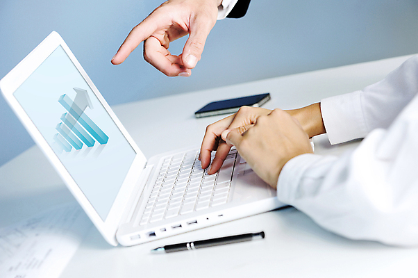 포토 JPG 해외이미지 직업 손 여자 남자 인터넷 비즈니스 통신 청소년 탁자 성공 커뮤니케이션 무선통신 협력 설계 함께함 설명 사람 사람없음 두명 노트북 사무실 글로벌비즈니스 공책 작업 직장인 비즈니스맨 비즈니스우먼 전문직 토론 통일 해외포토 가구 컨셉 모션 문구용품 신체부위 전자제품 글로벌 파일형식 이미지허브