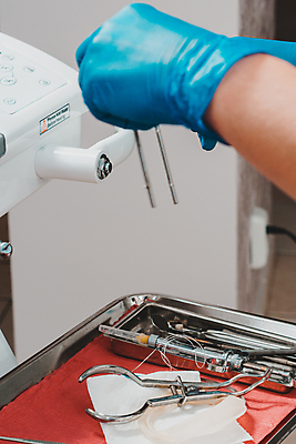 포토 JPG 해외이미지 프레임 건강 치과 병원 집게 관리 사람 사람없음 치료 초록색 빛 약 장비 입 치아 질병 댐 치과의사 합성 뿌리 시트 고무 우표 틀니 돌봄 썩음 위생관리 잇몸 치아교정 실종 해외포토 공공시설 컬러 신체 의학 모션 신체부위 의사 소화기관 사건 교정 파일형식 이미지허브