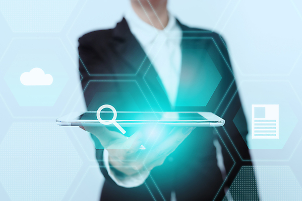 포토 JPG 해외이미지 직업 손 디자인 남자 과학 백그라운드 컨셉 인터넷 일러스트 비즈니스 통신 손가락 청소년 성공 무선통신 추상 미래 아이디어 한명 정장 성인 사람없음 컴퓨터그래픽 파란색 컴퓨터 태블릿 자료 장비 터치 가리킴 잡기 작업 비즈니스맨 비즈니스우먼 이메일 연결 심볼 멀티미디어 혁명 터치스크린 해외포토 1 옷 여자 컬러 무늬 모션 사람 손짓 신체부위 그래픽 전자제품 스마트기기 직장인 파일형식 이미지허브