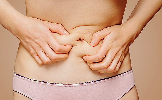 포토 JPG 해외이미지 백인 여자 실내 한명 상반신 성인 앞모습 고통 잡기 베이지색 복통 생리통 성인여자한명만 해외포토 서양인 1 감정 뷰포인트 컬러 모션 사람 내부 질병 여자한명만 성인여자만 파일형식 이미지허브