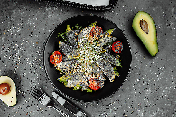 포토 JPG 해외이미지 접시 음식 포크 다이어트 채소 과일 탁자 딸기 건조 건강 요리 씨앗 사람없음 가로 초록색 컬러풀 주방 식당 식사 저녁식사 샐러드 흰색 신선 맛 상추 먹기 올리브 슬라이스 아몬드 양귀비 성분 아보카도 점심식사 루꼴라 채식주의자 핸드메이드 비건 맛있는 해외포토 식물 식기 열매 꽃 컬러 가구 컨셉 모션 상점 견과류 채식 파일형식 이미지허브