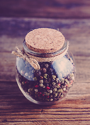 포토 JPG 해외이미지 음식 재료 요리 사람없음 검은색 양념 맛 허브 향신료 아로마 향 후추 해외포토 식물 컬러 컨셉 향미료 파일형식 이미지허브