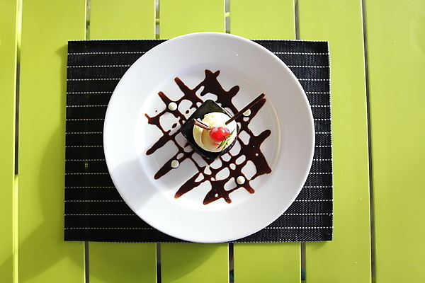 포토 JPG 해외이미지 그릇 식기 접시 포크 토마토 채소 의자 탁자 밥 양파 오이 새우 피자 육류 어류 사람없음 케이크 식당 숟가락 버섯 당근 카페 샐러드 면 칼 자르기 해산물 향신료 파인애플 올리브 소금 홍합 후추 해외포토 열매 음식 가구 과일 식재료 모션 어패류 디저트 뿌리채소 패스트푸드 서양음식 수저 갑각류 상점 수중동물 열대과일 향미료 파일형식 이미지허브