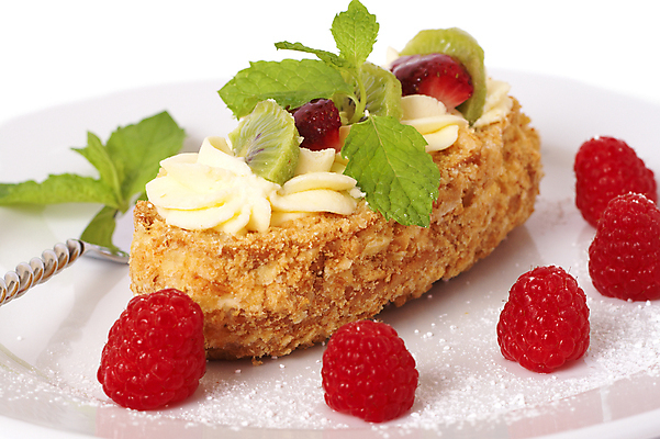 포토 JPG 해외이미지 1 그릇 접시 열매 음식 포크 과일 딸기 디저트 키위 요리 사람없음 장식 초록색 컬러풀 갈색 쿠키 케이크 요식업 식당 얼음 희망 기쁨 빵집 껍질 대접 신선 달콤 맛 은색 굽기 크림 만족 싱글 산딸기 토핑 타르트 페스츄리 맛있는 해외포토 자연요소 식물 식기 감정 산업 빵 컬러 컨셉 상점 구이 파이_빵 파일형식 이미지허브