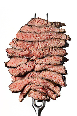 포토 JPG 해외이미지 음식 백그라운드 포크 육류 스테이크 사람없음 빨간색 금속 검은색 저녁식사 기댐 어둠 소고기 바위 흰색 중앙 그릴 바비큐 굽기 먹기 날것 슬라이스 고립 정육점 플랫레이 해외포토 식기 컬러 식재료 모션 재질 주방용품 서양음식 상점 식사 돌_바위 플랫 구이 파일형식 이미지허브