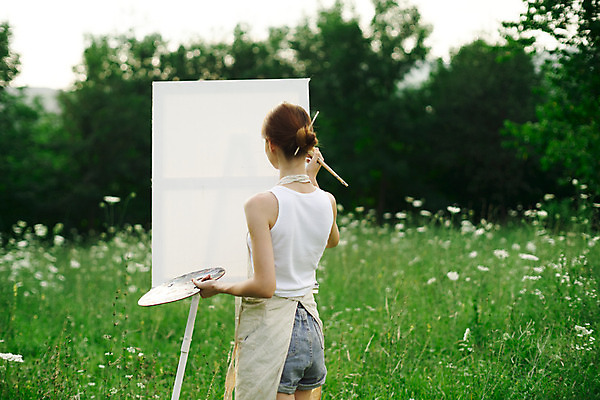 포토 JPG 해외이미지 주간 백인 라이프스타일 여자 자연 갈색머리 미술 한명 상반신 성인 취미 야외 뒷모습 잡기 붓 그리기 숲 이젤 예술가 캔버스 화가 성인여자한명만 해외포토 자연요소 서양인 직업 1 헤어스타일 뷰포인트 모션 문화예술 사람 생활 미술도구 생태계 여자한명만 성인여자만 파일형식 이미지허브