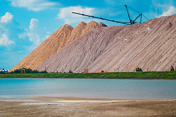 포토 JPG 해외이미지 디자인 산업 모래 백그라운드 겨울 패턴 교통시설 자연 풍경 사람없음 건물 환경 기계 장비 벨트 위험 땅 버리기 질감 시스템 흙더미 낭비 분류 생태학 컨베어밸트 해외포토 건축물 잡화 계절 교육 교통 컨셉 무늬 모션 흙 시설 생태계 파일형식 더미 이미지허브