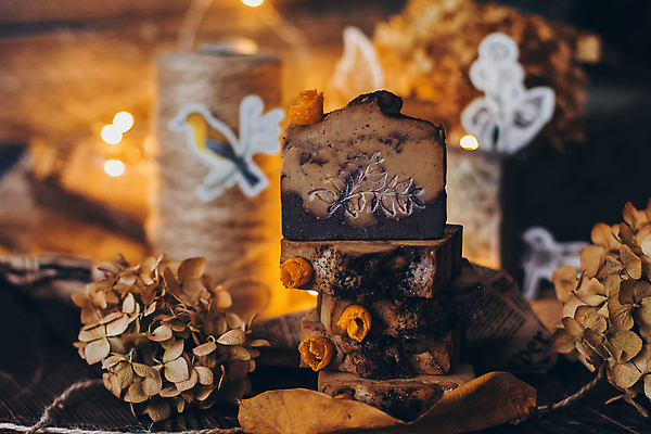 포토 JPG 해외이미지 조각 백그라운드 신체 자연 탁자 건강 사람없음 목재 치료 초록색 뷰티 스파 목욕 화장품 욕실 흰색 신선 바 고급 빨래 기름 상품 허브 피부 순수 유기농 향기 아로마 비누 아로마테라피 라벤더 내추럴 돌봄 수공예품 위생관리 핸드메이드 해외포토 나무 식물 웰빙 꽃 음식 컬러 가구 컨셉 가사 재료 의학 모션 관리 신체부위 위생용품 청결 공예품 생태계 냄새 테라피 파일형식 이미지허브