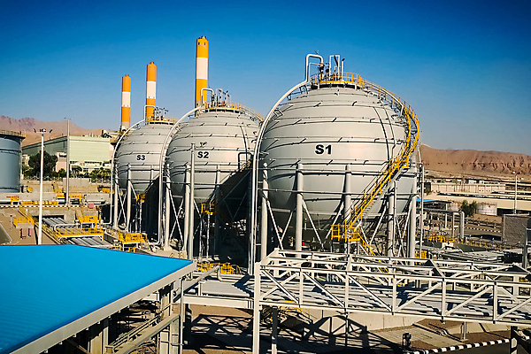 포토 JPG 해외이미지 식물 백그라운드 비즈니스 하늘 통 풍경 사람없음 경제 파란색 농장 환경 어둠 힘 에너지 탐험 저수지 액체 역 기름 휘발유 석유 상품 정상 수화기 시설 탱크 연료 수납 공학 폴란드 유지 돛대 내추럴 방법 조작 파이프라인 탄소 해외포토 교육 유럽 음식 컬러 농업 교통시설 전화기 파이프_관 파일형식 이미지허브