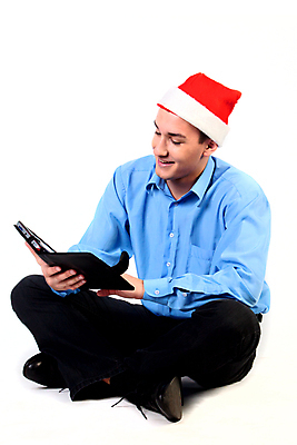 포토 JPG 해외이미지 모자 교육 크리스마스 휴가 선물 한명 책 컬러풀 산타클로스 디지털 장비 정보 전자책 중앙 무선전화기 교과서 전자 문학 고립 해외포토 1 잡화 기념일 컬러 교재 사람 전화기 파일형식 이미지허브