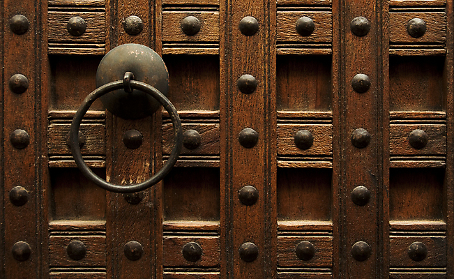 포토 JPG 해외이미지 백그라운드 패턴 주택 프레임 손잡이 안전 사람없음 야외 건물 목재 갈색 문 금속 힘 수확 반지 못 널 입장 묘사 복고 잠금 보안 정사각형 문고리 청동 옛날 줄서기 철강 스타일 해외포토 도형 나무 건축물 컬러 무늬 농업 재료 장신구 모션 재질 공구 파일형식 이미지허브