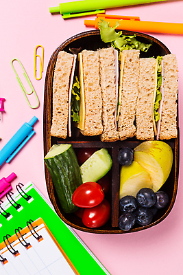 포토 JPG 해외이미지 학생 교육 어린이 음식 빵 분홍색 백그라운드 컨셉 다이어트 토마토 채소 과일 포장 장신구 학교 문구용품 샌드위치 건강 사람없음 목재 학습 상자 컬러풀 공책 식사 장비 도구 신선 아침식사 먹기 오브젝트 신학기 유기농 브런치 모음 점심식사 플랫레이 국경 해외포토 나무 웰빙 컬러 재료 모션 사람 한글 플랫 파일형식 이미지허브