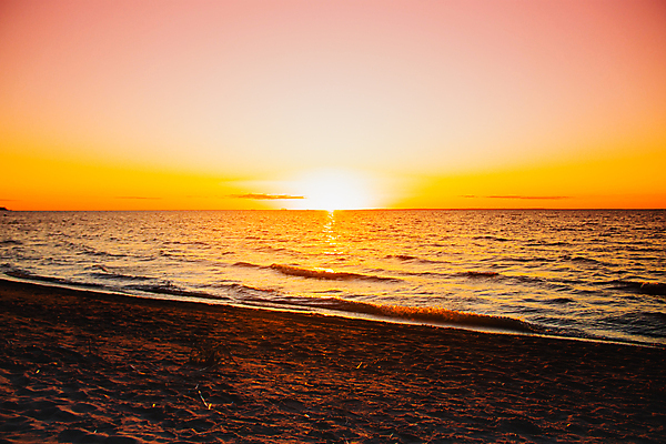 포토 JPG 해외이미지 파도 바다 자연 하늘 아침 파노라마 사람없음 야외 햇빛 태양 일출 맑음 해외포토 주간 자연요소 날씨 촬영기법 노을 생태계 파일형식 이미지허브