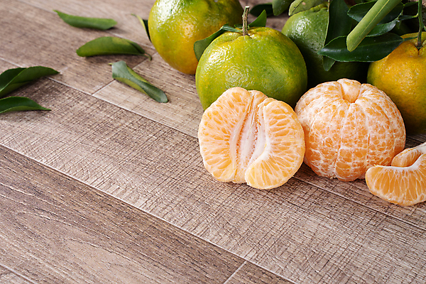 포토 JPG 해외이미지 귤 실내 사람없음 청귤 나무배경 해외포토 백그라운드 과일 내부 파일형식 이미지허브