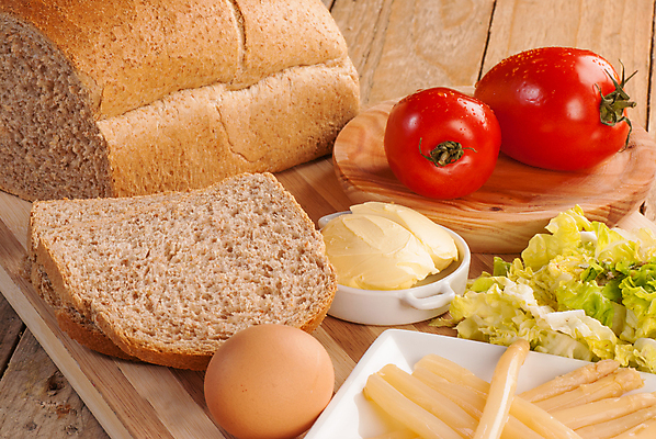 포토 JPG 해외이미지 음식 빵 조각 토마토 채소 샌드위치 건강 요리 사람없음 가로 식사 상추 준비 아스파라거스 날것 버터 성분 정물화 채식주의자 비건 해외포토 그림 채식 파일형식 이미지허브