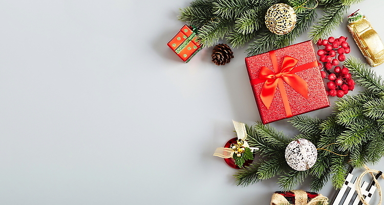 포토 JPG 해외이미지 나무 라이프스타일 결혼 백그라운드 크리스마스 겨울 벽지 탁자 휴가 새해 프레임 선물 사람없음 장식 선물상자 축제 낭만 나뭇가지 축하 배열 포장지 책상 레이아웃 머리위 솔방울 패키지 전나무 구성 목업 플랫레이 국경 안락 해외포토 식물 계절 기념일 가구 컨셉 포장 이벤트 생활 상자 플랫 파일형식 이미지허브