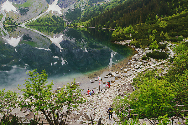 포토 JPG 해외이미지 호수 여행 자연 하늘 휴가 산 파노라마 풍경 사람없음 초록색 물 여름 파란색 환경 계곡 봄 숲 암초 산악지대 웅장함 해외포토 자연요소 계절 컬러 촬영기법 생태계 파일형식 이미지허브