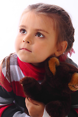 포토 JPG 해외이미지 1 응시 여자 꽃 행복 얼굴 어린이 백그라운드 한명 미소 사람 앉기 소녀 세로 초록색 파란색 태양 유치원 활발 흰색 축하 아기 달콤 작음 사인 호기심 숨김 걸음마 사방 파스텔톤 카피스페이스 전경 해외포토 자연요소 식물 시선 교육 감정 컬러 컨셉 모션 표정 풍경 신체부위 공백 맛 크기 파일형식 탑뷰 이미지허브