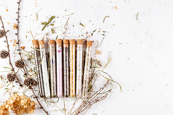 포토 JPG 해외이미지 신체 휴식 건조 사람없음 치료 세트 뷰티 스파 화장품 욕실 상품 허브 피부 유기농 아로마 소금 아로마테라피 내추럴 돌봄 플랫레이 해외포토 식물 웰빙 컨셉 의학 모션 신체부위 플랫 테라피 파일형식 이미지허브