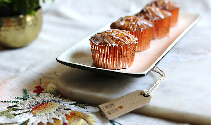 포토 JPG 해외이미지 열매 음식 분홍색 백그라운드 과일 휴가 디저트 사탕 사람없음 목재 장식 빨간색 세트 파티 과자 케이크 초콜릿 얼음 축제 빵집 흰색 축하 대접 신선 생일 체리 달콤 맛 아침식사 설탕 컵케이크 굽기 먹기 크림 산딸기 머핀 타르트 페스츄리 핸드메이드 휘핑크림 프로스팅 맛있는 해외포토 자연요소 나무 식물 기념일 빵 컬러 컨셉 재료 모션 이벤트 상점 식사 구이 파이_빵 제빵 휘핑 파일형식 이미지허브