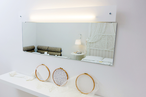 포토 JPG 해외이미지 디자인 가구 건축양식 부동산 아파트 주택 사람없음 내부 건물 반사 거울 방 고급 빌라 오브젝트 렌탈 스타일 해외포토 건축물 건축 생활용품 컨셉 재산 파일형식 이미지허브