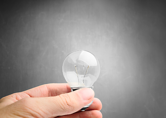 포토 JPG 해외이미지 백인 손 백그라운드 컨셉 전구 손가락 유리 아이디어 사람 사람없음 경제 빛 힘 에너지 흰색 램프 잡기 스마트 심볼 오브젝트 해결 힘찬 카피스페이스 해외포토 서양인 컬러 모션 재질 조명 신체부위 공백 파일형식 이미지허브