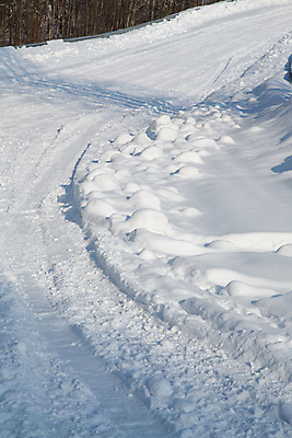 포토 JPG 해외이미지 계절 겨울 자연 날씨 풍경 사람없음 야외 파란색 햇빛 냉동 얼음 침묵 추위 흰색 시원함 서리 장면 북쪽 1월 해외포토 자연요소 컬러 태양 소리 날짜 방향 생태계 파일형식 이미지허브