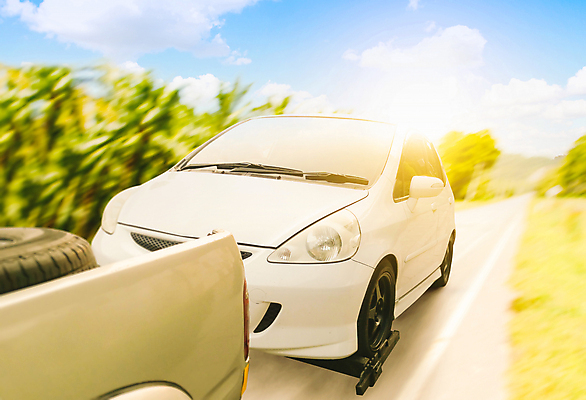 포토 JPG 해외이미지 도로 여행 교통시설 모션 자동차 자연 하늘 안전 사람없음 야외 햇빛 손상 장비 운전 흰색 긴급 도움 고속도로 구출 당기기 수리 위험 사건 서비스 고정 문제 짐차 트레일러 길가 깨짐 옛날 자동 재앙 트러블 픽업 헬프 해외포토 길 육상교통 컬러 교통 컨셉 태양 시설 생태계 파일형식 이미지허브