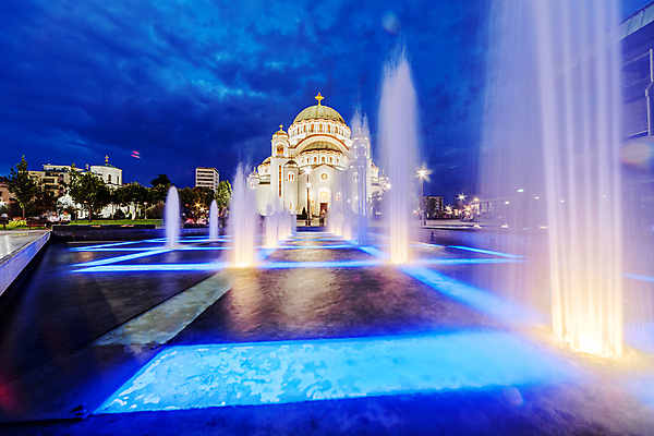 포토 JPG 해외이미지 구름 전통 공원 유럽 기독교 종교 여행 십자가 건축양식 하늘 사람없음 야외 건물 파란색 빛 반사 성당 교회 바위 흰색 도시 사찰 역사 황금 성자 저녁 큼 심볼 분수 대리석 타운 빛망울 바실리카 세르비아 옛날 해외포토 자연요소 건축물 공공시설 건축 나라 컬러 재료 종교건축 돌_바위 야간 크기 파일형식 이미지허브