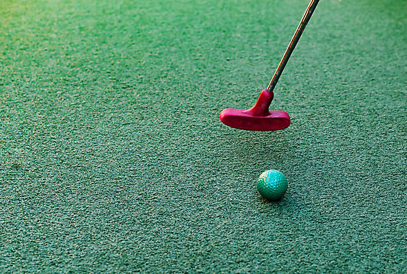 포토 JPG 해외이미지 교육 어린이 백그라운드 2 골프 공 놀이 골프공 소년 잔디 취미 사람없음 목재 빨간색 초록색 여름 장난감 숫자 경쟁 골프채 게임 흰색 깃발 플라스틱 연습 클럽 슛 고립 관심 때리기 미니 퍼터 해외포토 나무 식물 문자 계절 남자 컬러 컨셉 재료 모션 재질 골프용품 사람 구기 파일형식 이미지허브