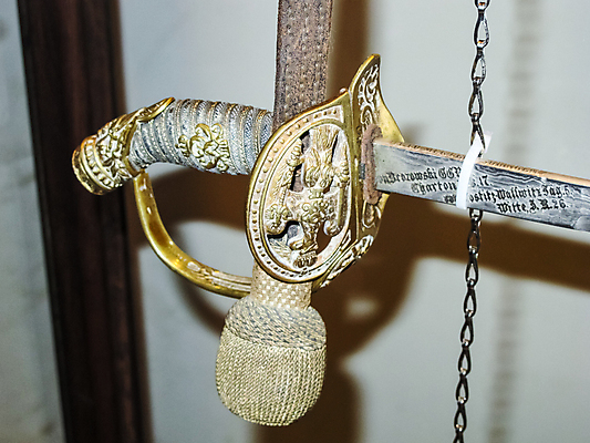 포토 JPG 해외이미지 전통 유럽 산업 무기 백그라운드 미술 사람없음 장비 수확 골동품 칼날 중세기사 중세 역사 칼 극장 전시회 군용 단검 고립 복원 철강 해외포토 나라 농업 문화예술 군대 전시 검 파일형식 이미지허브