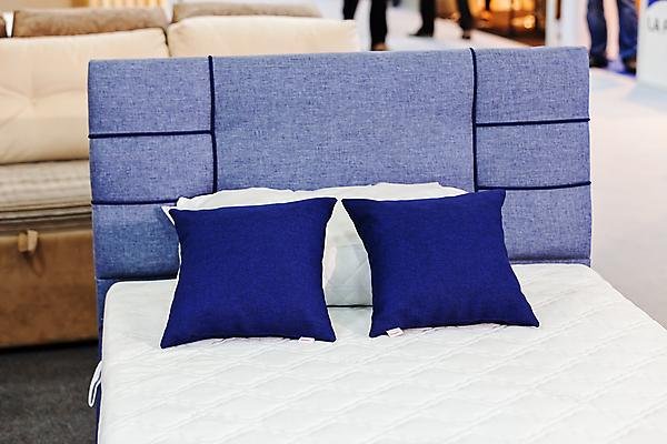 포토 JPG 해외이미지 라이프스타일 디자인 벽 가구 백그라운드 건축양식 탁자 새로움 바닥 아파트 주택 실내 사람없음 내부 목재 장식 초록색 소파 우주 방 흰색 재산 고급 심플 안락의자 리빙 진짜 해외포토 나무 건축 컬러 생활용품 컨셉 의자 재료 건물 생활 금융 파일형식 이미지허브