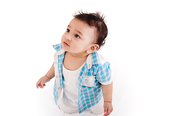 포토 JPG 해외이미지 응시 드레스 남자 행복 감정 얼굴 어린이 따뜻함 한명 서기 미소 사람 앉기 동양인 소년 청춘 흰색 표현 아기 신생아 관찰 잠 입 작음 시원함 인도인 흥분 걸음마 고립 돌봄 주목 천진난만 해외포토 외국인 1 시선 옷 컬러 컨셉 모션 표정 인종 신체부위 크기 파일형식 이미지허브