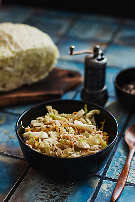 포토 JPG 해외이미지 접시 음식 백그라운드 잎 다이어트 토마토 채소 부분 치즈 건강 육류 요리 사람없음 목재 빨간색 초록색 식사 저녁식사 치킨 봄 샐러드 흰색 신선 고명 체리 사발 그릴 상추 굽기 먹기 유기농 레시피 후추 시금치 점심식사 루꼴라 채식주의자 핸드메이드 비건 맛있는 해외포토 나무 식물 식기 웰빙 계절 컬러 과일 식재료 재료 모션 주방용품 유제품 사기그릇 구이 향신료 채식 닭고기요리 파일형식 이미지허브