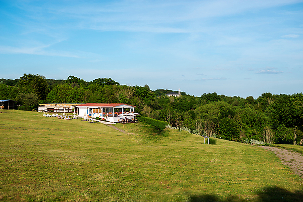 포토 JPG 해외이미지 1 공원 바다 조각 여행 가구 백그라운드 컨셉 밭 의자 자연 하늘 휴가 휴식 앉기 잔디 초원 사람없음 야외 가로 초록색 여름 파란색 태양 정원 맑음 침묵 줄무늬 흰색 휴게실 플라스틱 싱글 휴양지 혼자 해외포토 자연요소 식물 계절 공공시설 컬러 생활용품 무늬 농업 모션 재질 날씨 소리 장소 생태계 파일형식 이미지허브