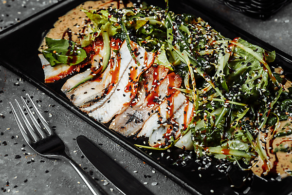 포토 JPG 해외이미지 전통 접시 아시아 문화 음식 조각 백그라운드 잎 다이어트 재료 육류 어류 요리 동양인 사람없음 장식 초록색 식당 일본 검은색 식사 저녁식사 샐러드 회 흰색 해조류 맛 애피타이저 상추 먹기 장어 해산물 준비 날것 슬라이스 깨 아보카도 훈제 점심식사 맛있는 해외포토 식물 식기 나라 컬러 컨셉 채소 과일 식재료 모션 건강 인종 상점 수중동물 조미료 해양식물 파일형식 이미지허브