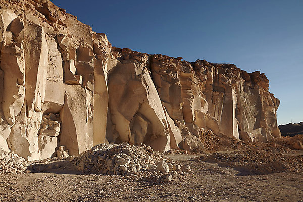 포토 JPG 해외이미지 직업 전통 건축양식 자연 사람없음 환경 흰색 도시 업무 남아메리카 대륙 화산 용암 장인 타입 석회암 식민지 지질학 채석 페루 해외포토 교육 건축 컬러 산 아메리카 암석 작업 생태계 파일형식 이미지허브