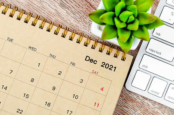 포토 JPG 해외이미지 식물 디자인 영어 계절 종이 백그라운드 비즈니스 탁자 휴가 문구용품 새로움 이벤트 사람없음 초록색 컴퓨터 사무실 숫자 노란색 다이어리 쪽지 달력 키보드 시간 일주일 날짜 계획 12월 책상 레이아웃 약속 심플 일요일 월 해외포토 문자 컬러 가구 컨셉 전자제품 사무용품 오브젝트 요일 파일형식 이미지허브