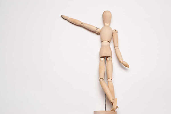 포토 JPG 해외이미지 포즈 사람없음 목재 손들기 목각인형 해외포토 나무 인형 재료 모션 파일형식 이미지허브