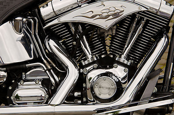 포토 JPG 해외이미지 도로 스포츠 여행 포즈 교통시설 사람없음 운동 금속 힘 스쿠터 오토바이 바퀴 승차 위험 속도 엔진 모터 집회 해외포토 레이스천 길 교통 컨셉 모션 재질 건강 바이크 직물 시설 파일형식 이미지허브