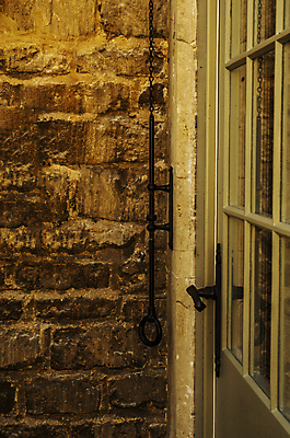 포토 JPG 해외이미지 영어 외관 도로 길 선 벽 건축양식 창문 영국 잉글랜드 거리 주택 사람없음 문 마을 수확 바위 도시 보행자 재산 타운 연립주택 개발 기간 빅토리아 옛날 줄서기 철책 해외포토 문자 건축 유럽 농업 교통시설 모션 건물 금융 돌_바위 파일형식 이미지허브