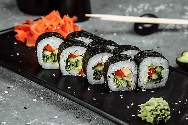 포토 JPG 해외이미지 전통 접시 아시아 문화 음식 백그라운드 잎 토마토 채소 오렌지 젓가락 밥 오이 건강 어류 요리 동양인 사람없음 빨간색 초록색 일본 검은색 식사 저녁식사 초밥 샐러드 종 흰색 신선 해조류 먹기 해산물 준비 날것 롤 연어 후추 생강 동쪽 아보카도 점심식사 고립 채식주의자 맛있는 해외포토 식물 식기 나라 컬러 과일 모션 수저 인종 수중동물 해양식물 방향 향신료 채식 일본음식 파일형식 이미지허브