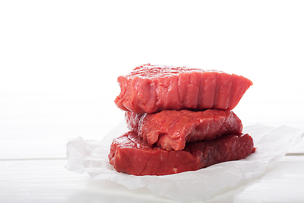 포토 JPG 해외이미지 동물 디자인 잡화 음식 조각 백그라운드 잎 다이어트 토마토 양파 감자 프레임 파슬리 마늘 육류 돼지고기 스테이크 비프스테이크 사람없음 빨간색 저녁식사 샐러드 소고기 흰색 신선 만 혈액 그릴 바비큐 자르기 굽기 향신료 레이아웃 날것 정사각형 후추 로즈메리 점심식사 고립 단백질 등심 생식 정육점 카피스페이스 국경 해외포토 도형 식물 컬러 채소 식재료 모션 주방용품 서양음식 건강 상점 식사 공백 구이 허브 영양소 향미료 파일형식 이미지허브