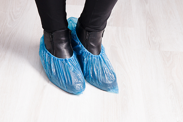 포토 JPG 해외이미지 백그라운드 신발 2 가방 포장 부츠 병원 안전 사람없음 파란색 약 검은색 산책 방 장비 흰색 쌍 기다림 수술 보호 위생 일회용 오브젝트 싱글 박물관 먼지 고립 양발 위생관리 살균 해외포토 잡화 컬러 컨셉 의학 모션 휴식 관리 치료 파일형식 이미지허브