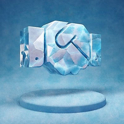 포토 JPG 해외이미지 악수 사람없음 파란색 3D 얼음 입체 오브젝트 손모양 해외포토 자연요소 모양 컬러 손짓 디지털합성 파일형식 손_신체부위 이미지허브