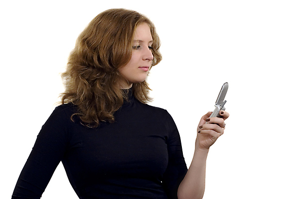 포토 JPG 해외이미지 모델 학생 응시 여자 백그라운드 생각 비즈니스 모바일 함께함 말하기 대화 한명 미소 사람 스마트폰 뷰티 유행 흰색 시간 업무 메시지 전화기 부름 소통 해외포토 1 시선 컬러 컨셉 모션 표정 핸드폰 스마트기기 작업 파일형식 이미지허브